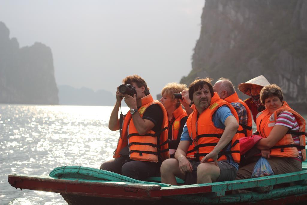 Halong Glory Legend Cruise Hotel Hạ Long-öböl Kültér fotó