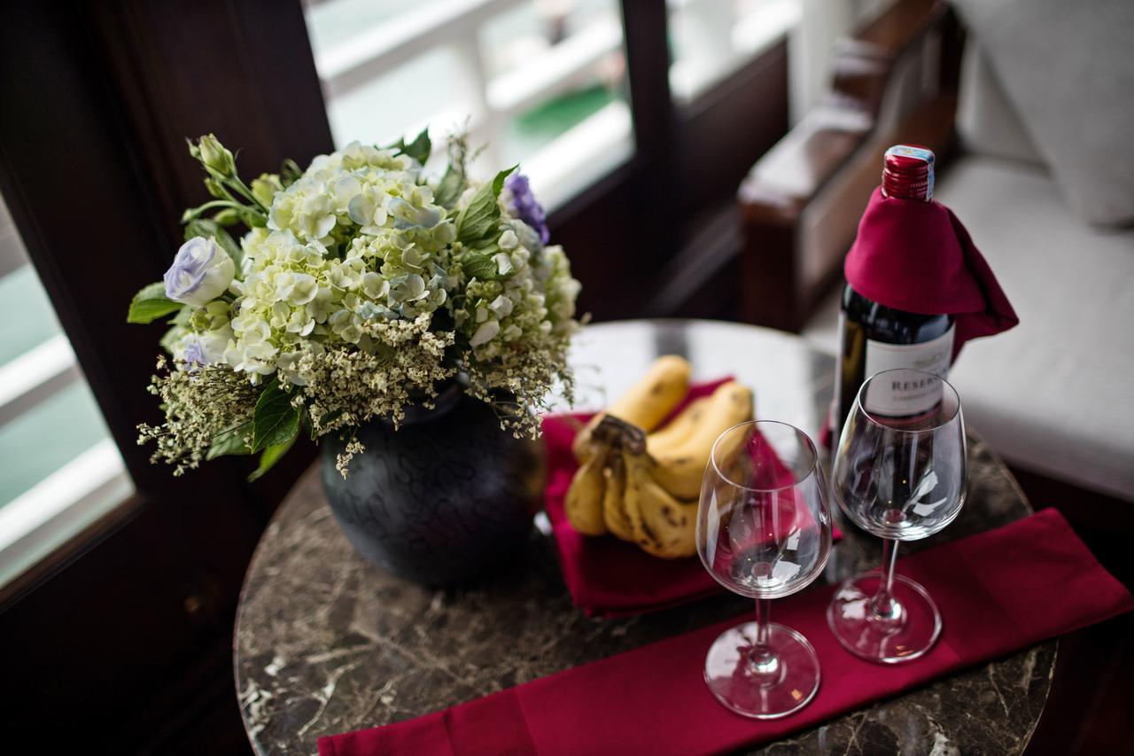 Halong Glory Legend Cruise Hotel Hạ Long-öböl Kültér fotó