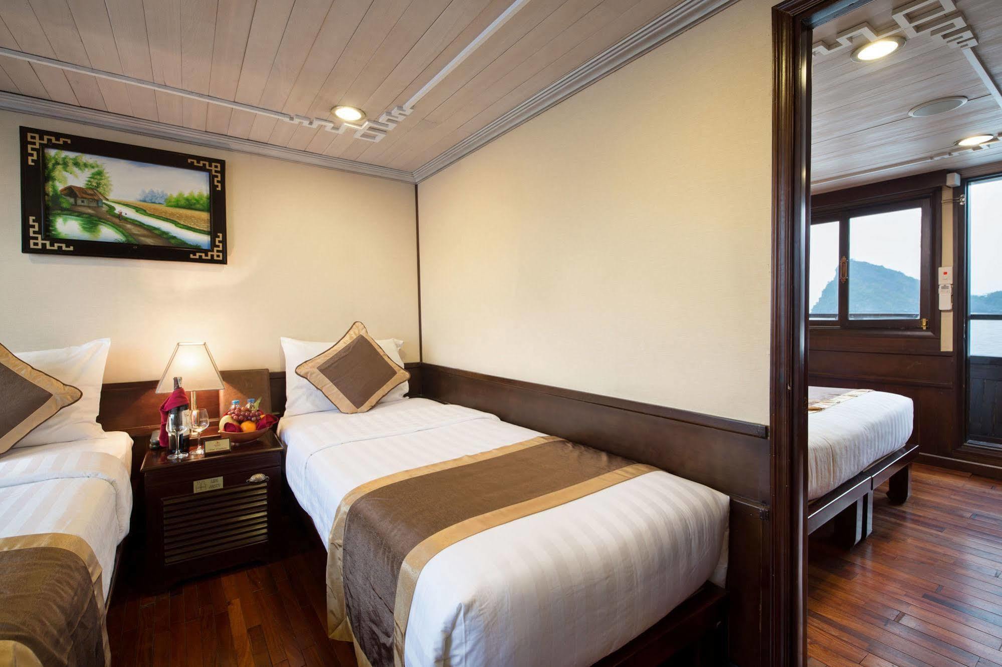 Halong Glory Legend Cruise Hotel Hạ Long-öböl Kültér fotó